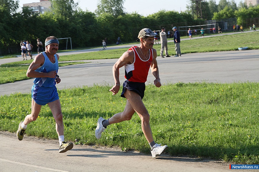   60 .         19-     ""