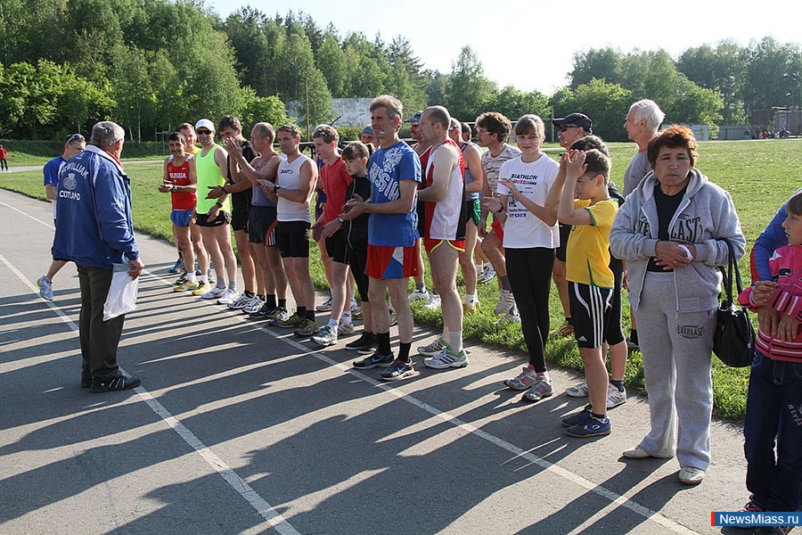   60 .         19-     ""