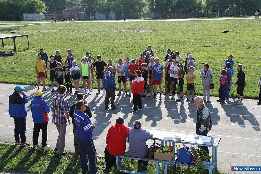   60 .         19-     ""