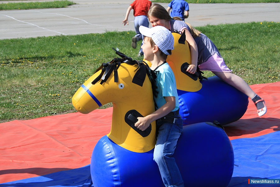  ,   !.       ""    -  "  " - "   "