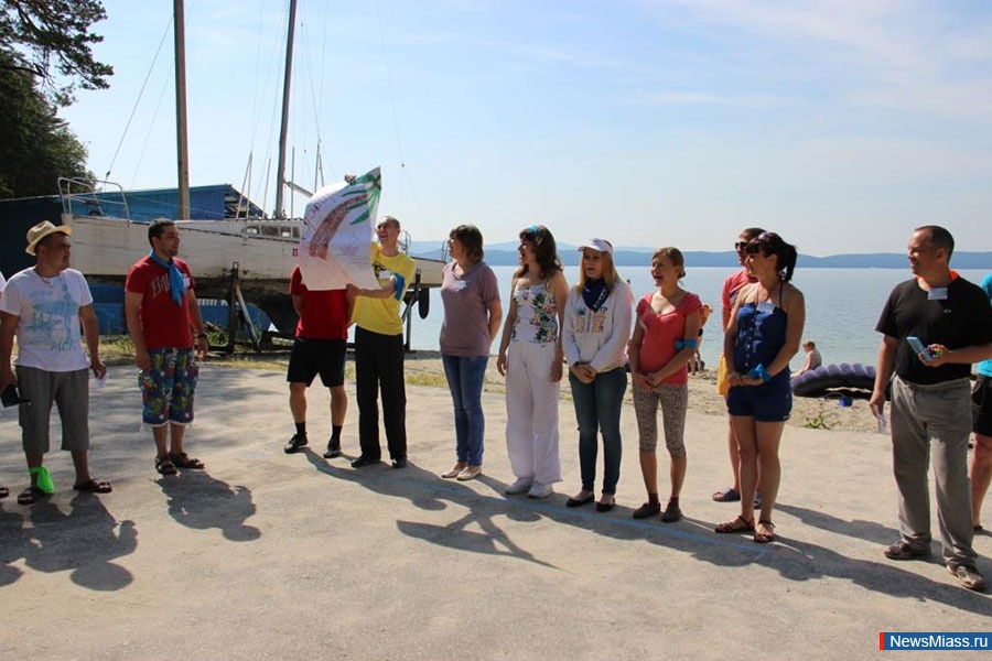  -  !.  27  29            " -  !"