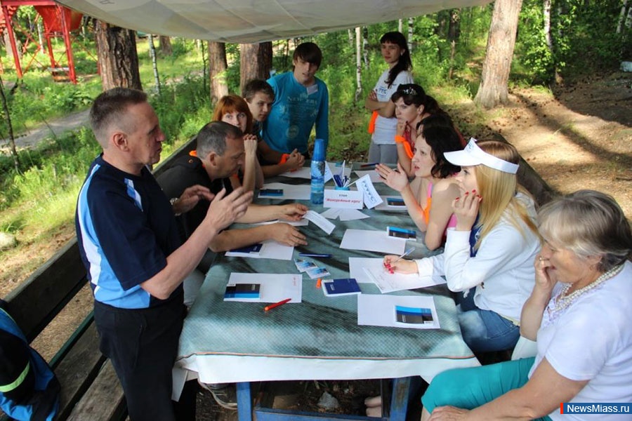  -  !.  27  29            " -  !"