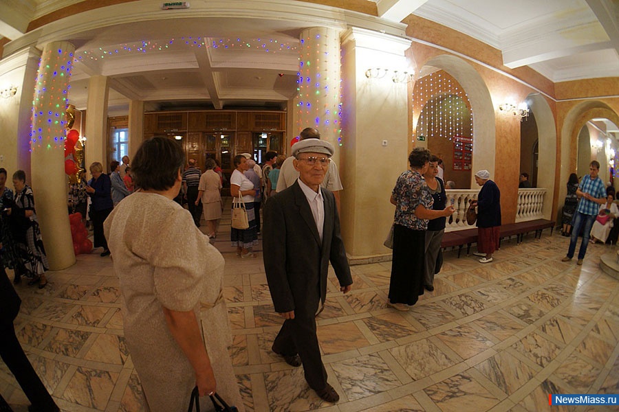 �� ���� ��� ������� ����� ��� � �����. � ���� �������� ������������ "������" ��������� ��������� ��������� �� ������������� �����