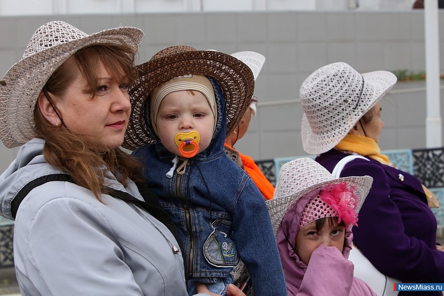 70    .  ,   70-     ,    