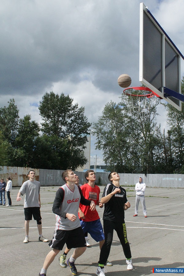 "������� ����" � "����������". ����������� ������ �� ��������� "������� ����" ��������� �� ����������� ������������� �������� �������� "����"