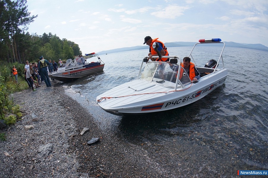    "".  " "        ,    ""