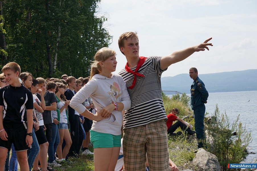    "".  " "        ,    ""