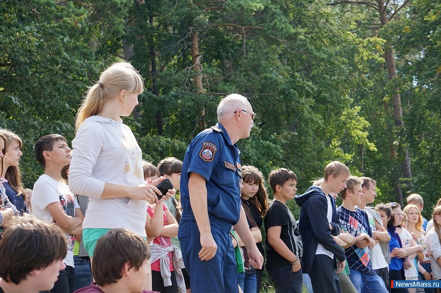    "".  " "        ,    ""