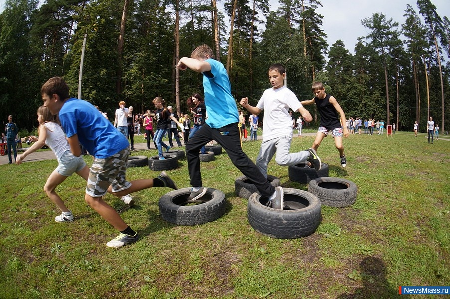    "".  " "        ,    ""