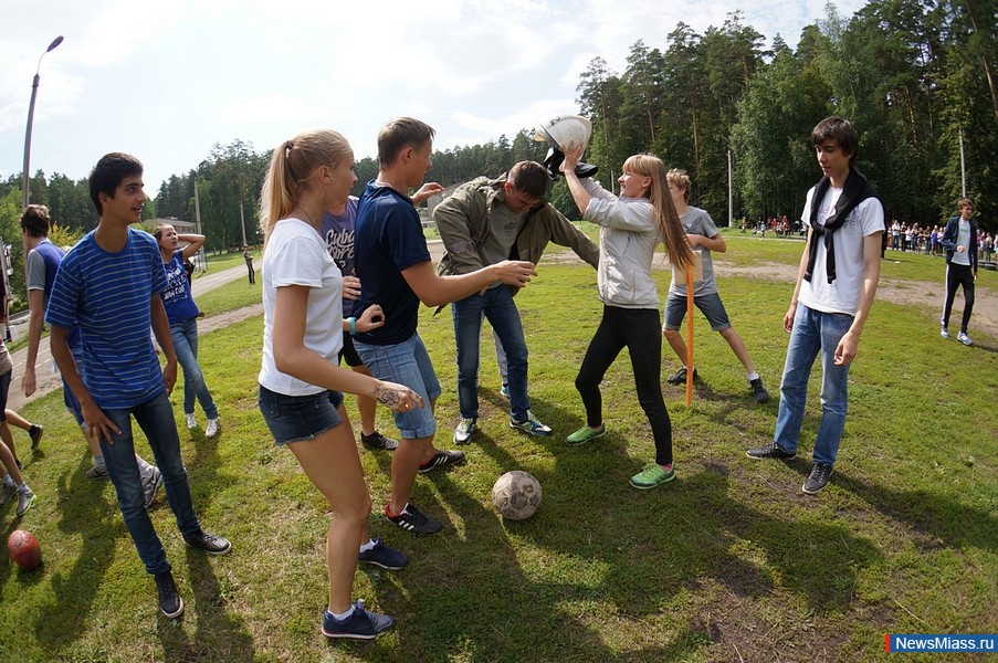    "".  " "        ,    ""