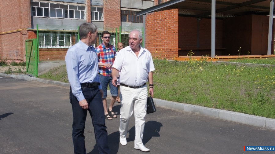   - .             ,            -