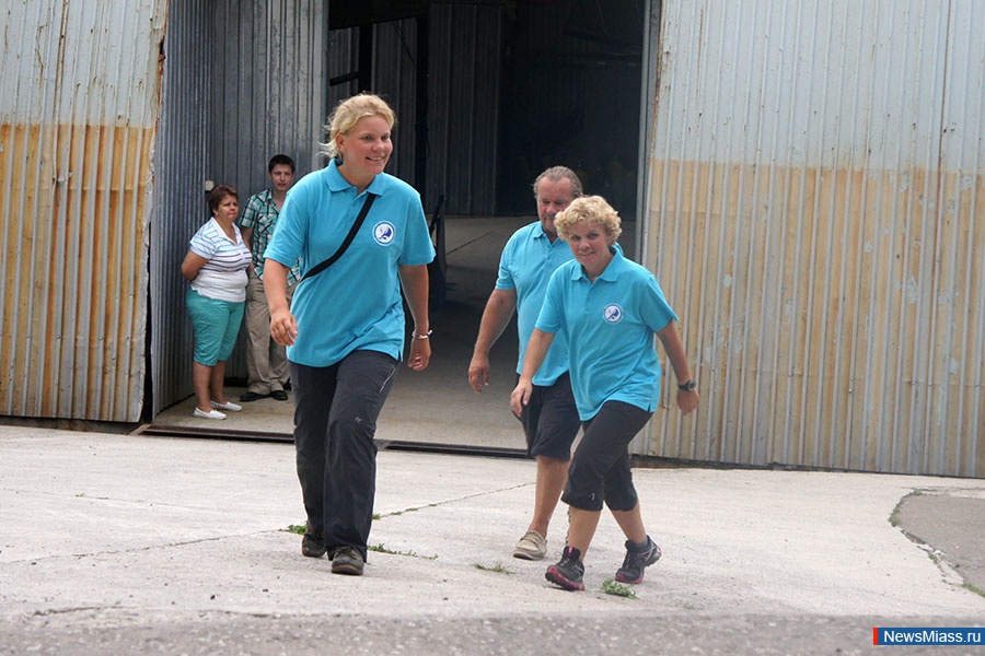    .        - Grade 3 ISAF "  "    