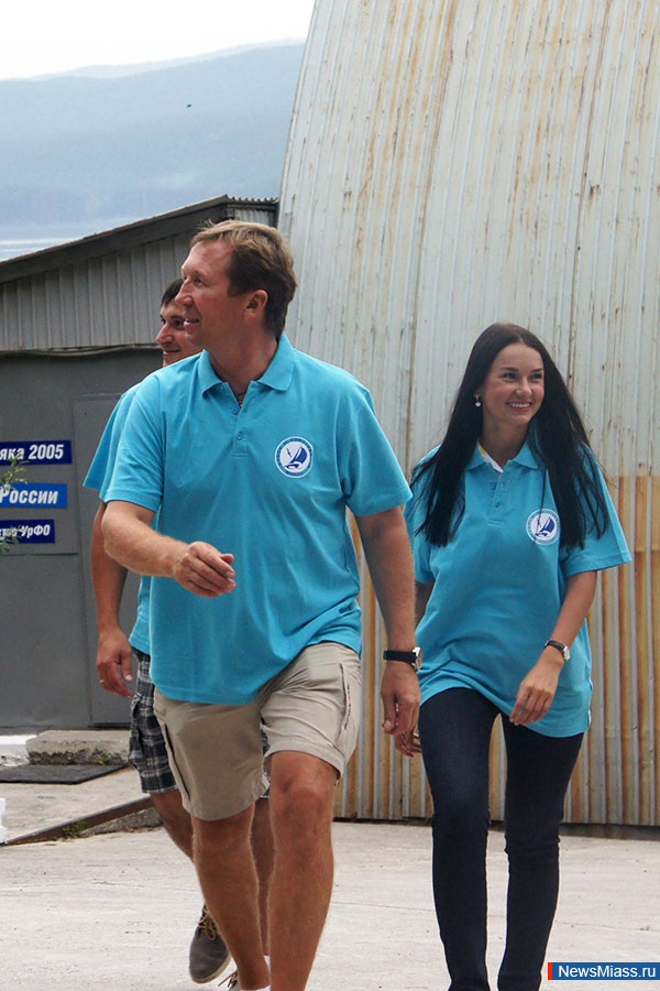    .        - Grade 3 ISAF "  "    