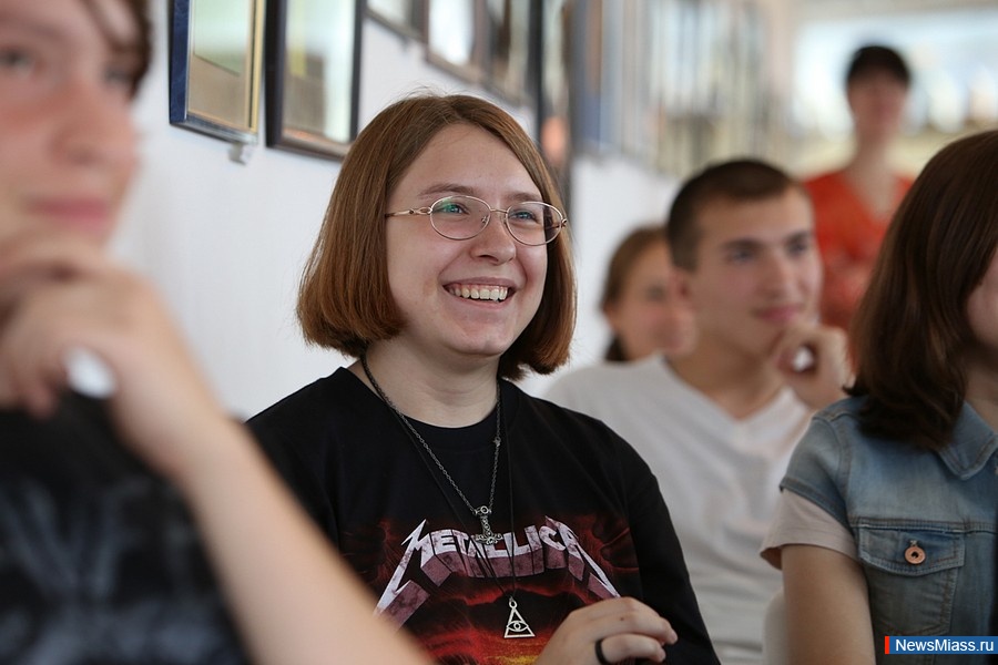    "". " "            ""