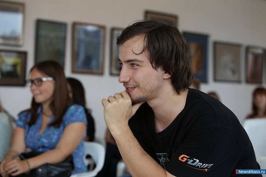    "". " "            ""