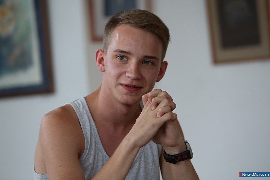    "". " "            ""