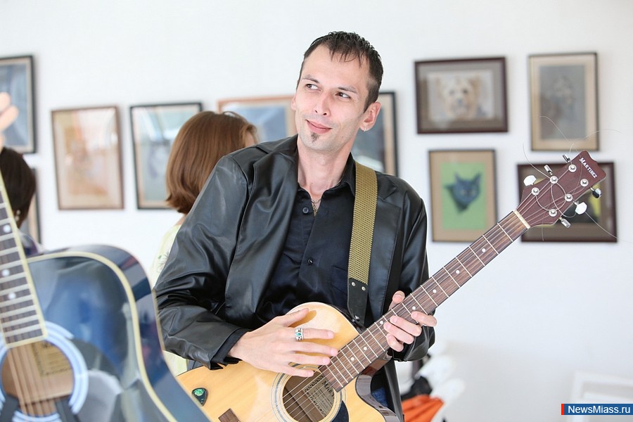    "". " "            ""