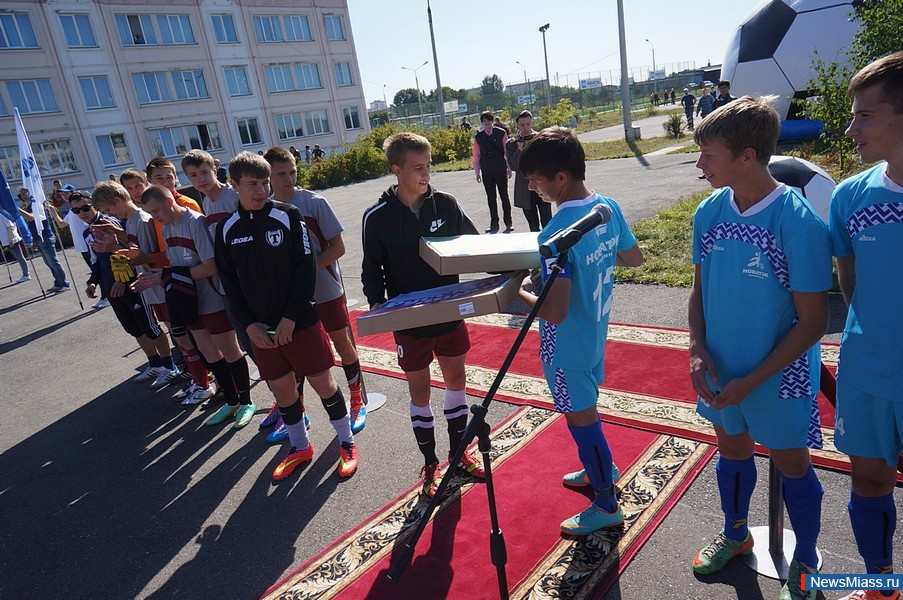    .  ""     21            -