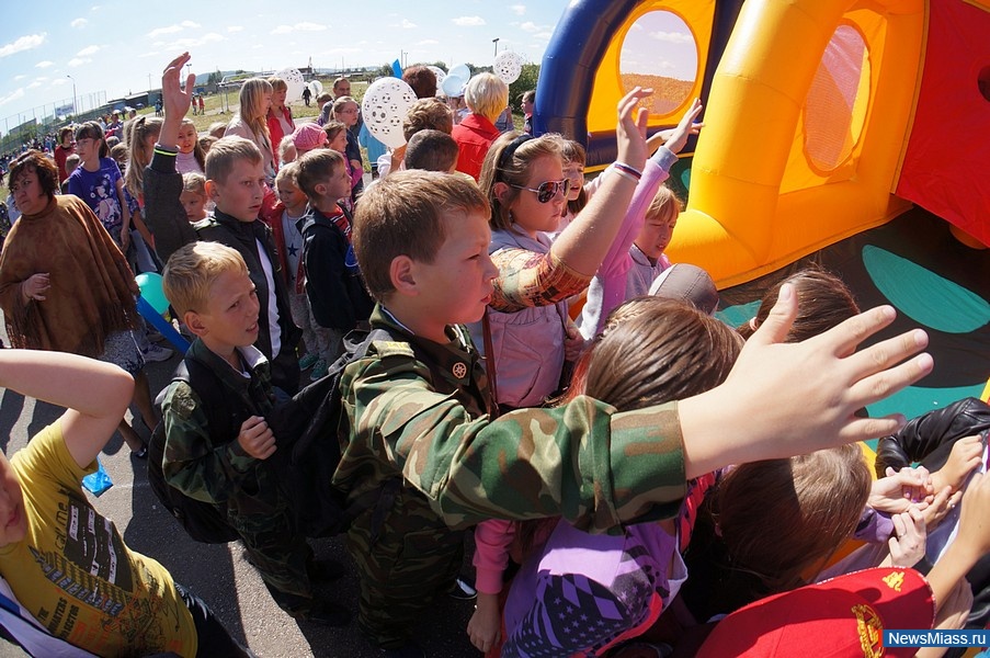    .  ""     21            -