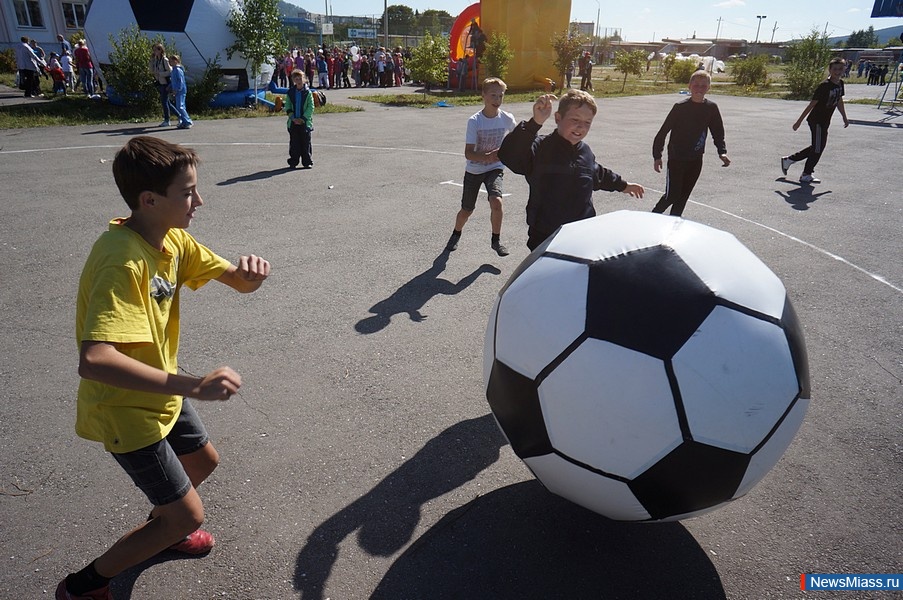    .  ""     21            -