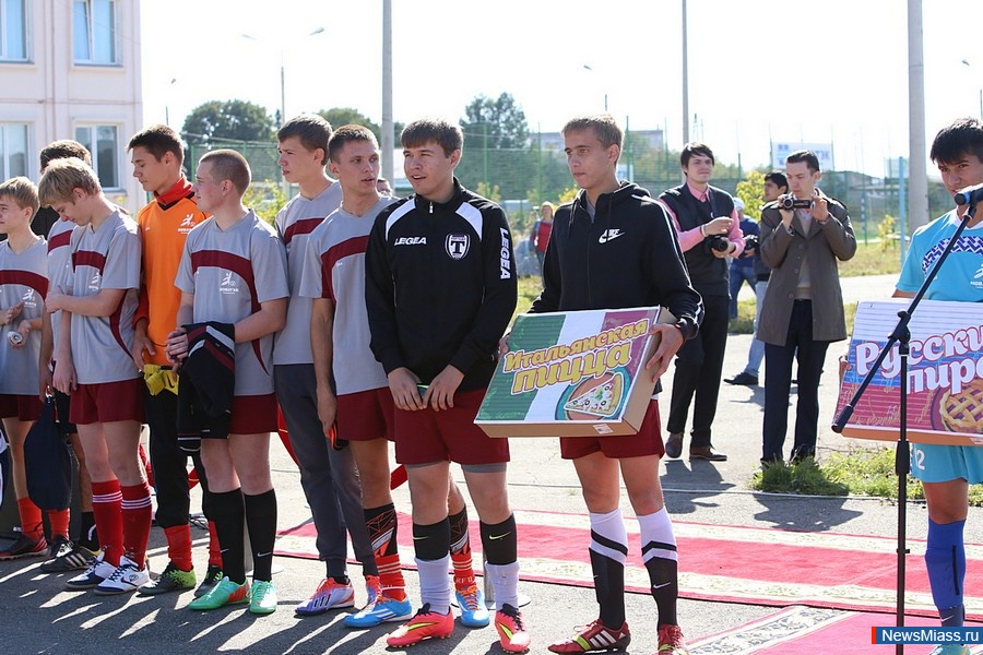    .  ""     21            -