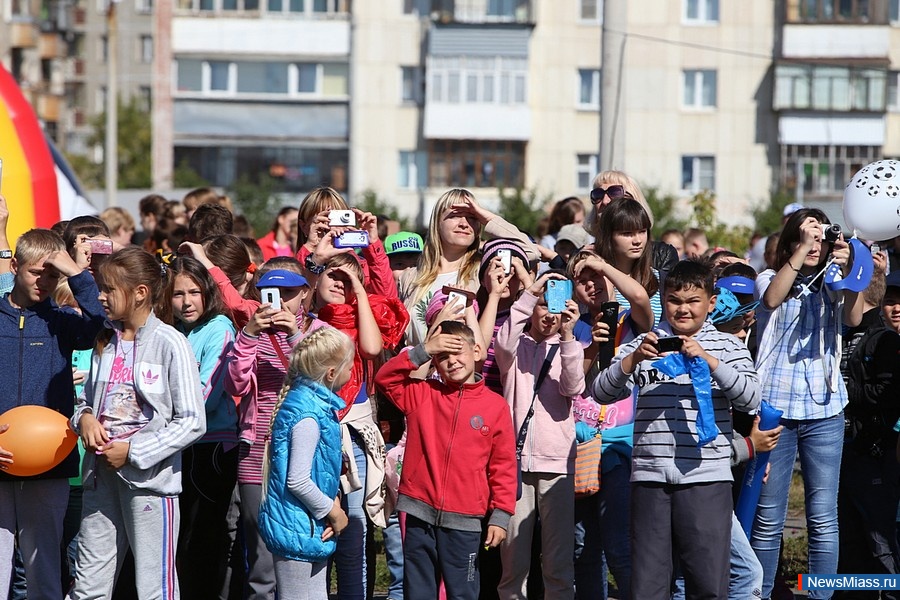    .  ""     21            -