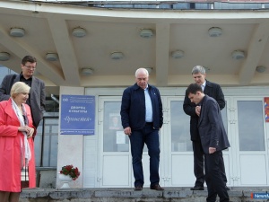 �� ������������� �������� ������ ���� �������