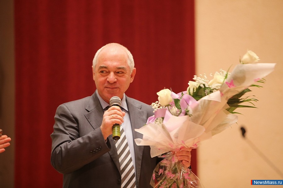  -  .     ,        ""