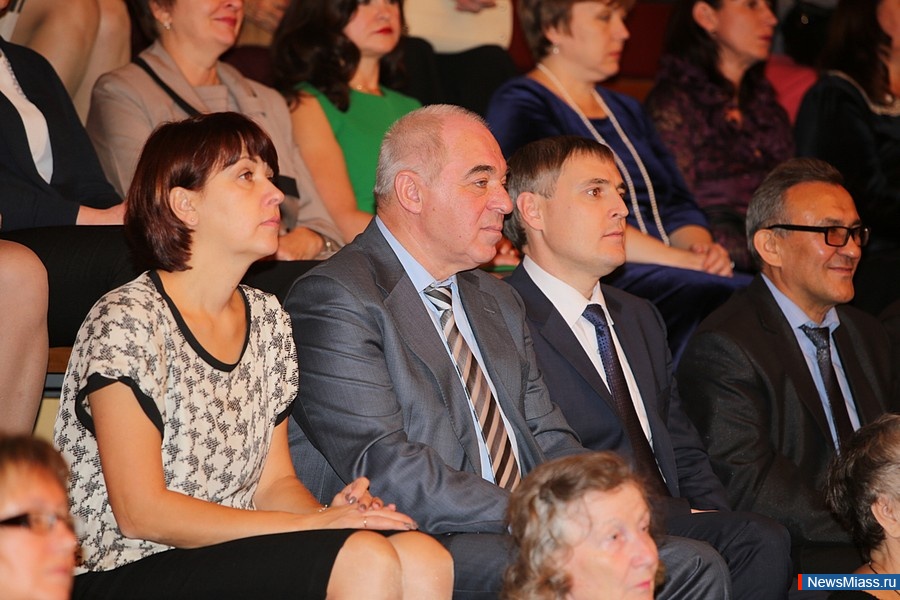  -  .     ,        ""