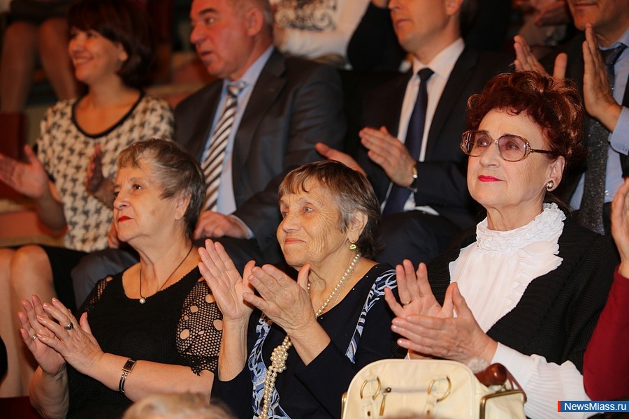  -  .     ,        ""