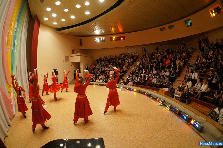  -  .     ,        ""