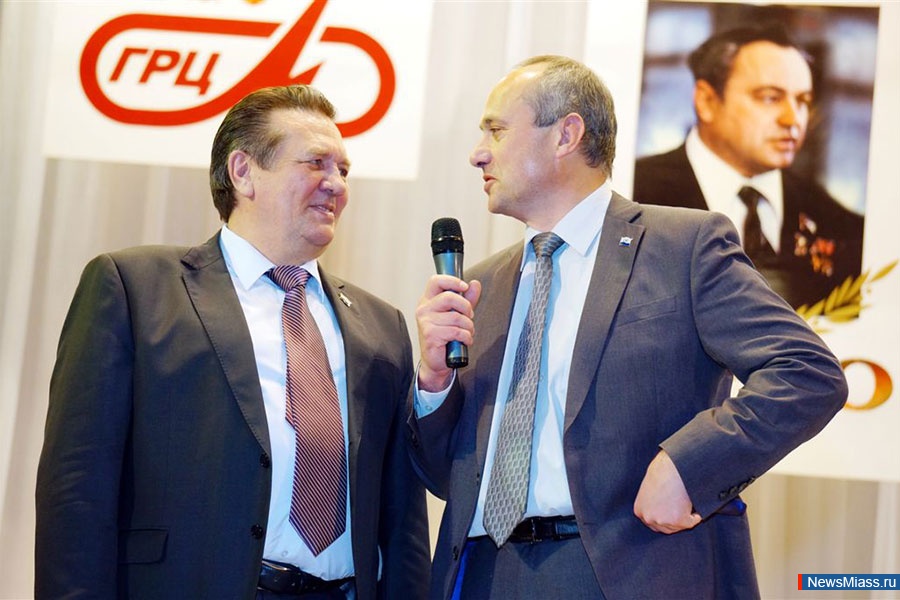    .      ,  90-       ,    