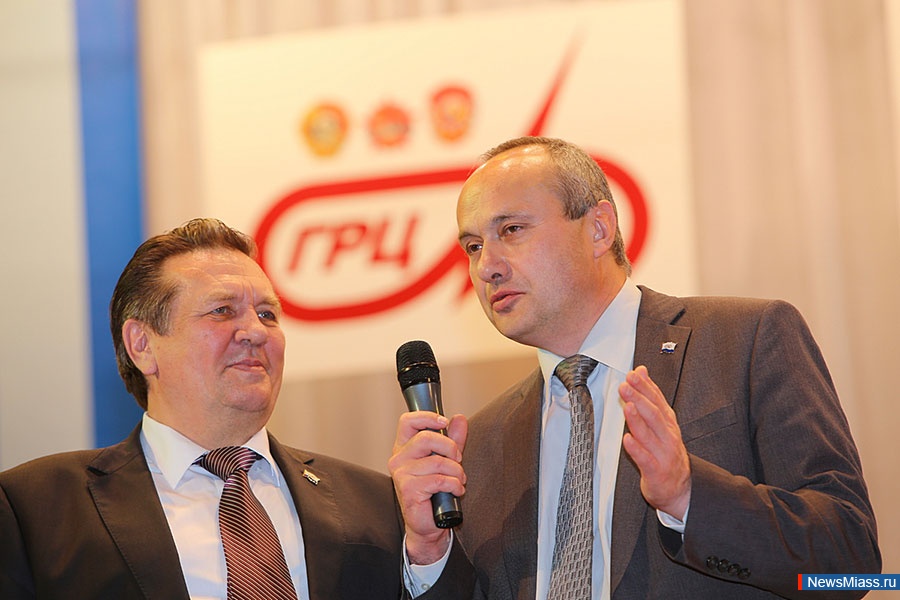    .      ,  90-       ,    