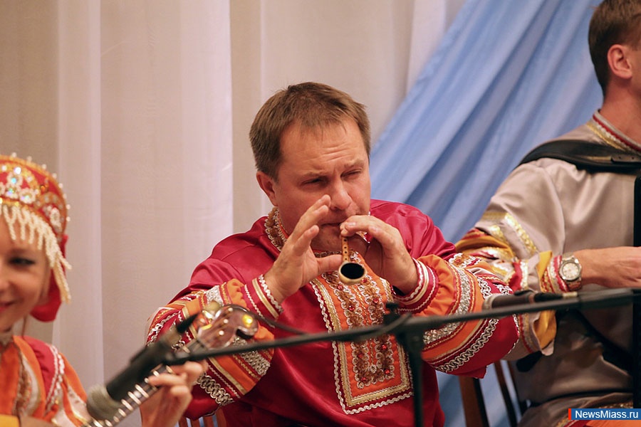    .      ,  90-       ,    