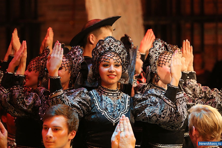    .      ,  90-       ,    