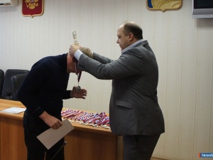 "����������" "�������"