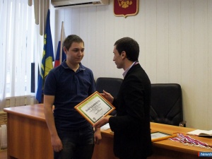 "����������" "�������"