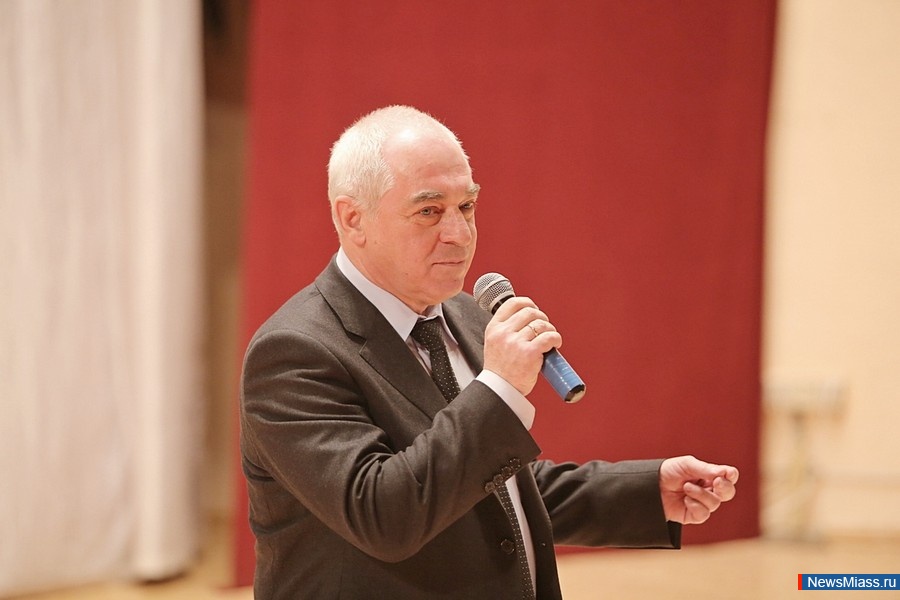 � ��� �������� ������. ������ ����������� �����������, ������������ � ��� ������, ��������� ������������� ������� � ��������� � ���� �������� ���������� "������"