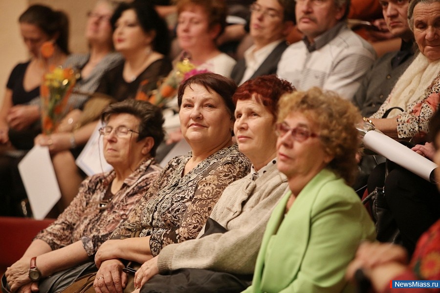    .   ,    ,          ""