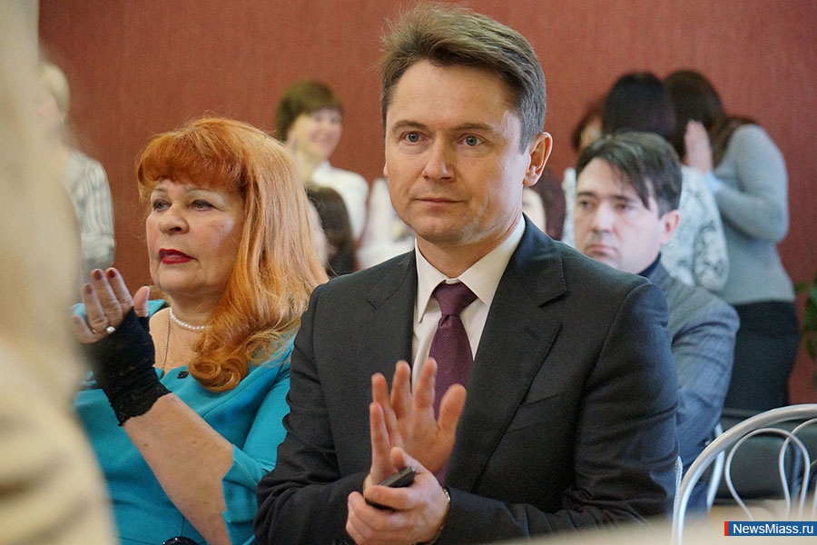 ������, ��� ����, �������� ���. � �������� ������ ���� ������������ ���������� ������ � ����������� ���� ������