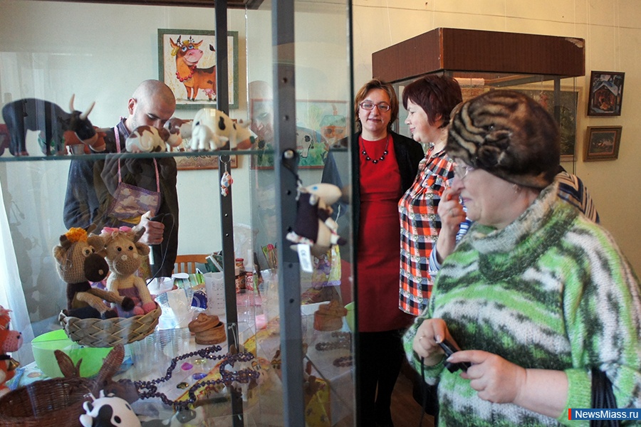 ,   !.        "333 "