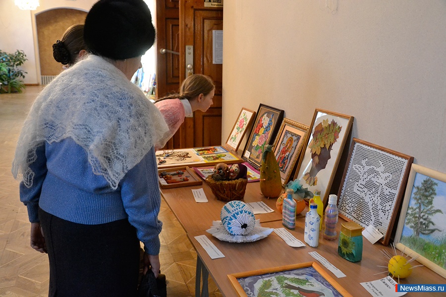  ,  ,    .     "  -  "   -