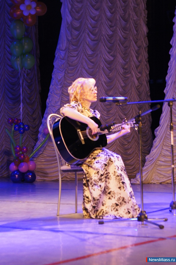  ,  ,    .     "  -  "   -