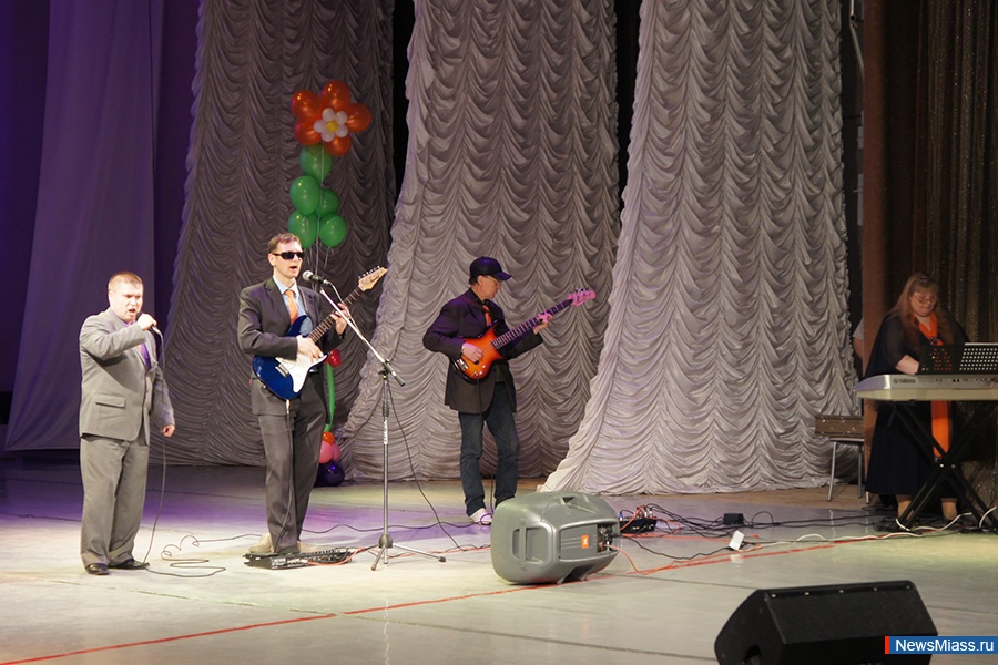  ,  ,    .     "  -  "   -