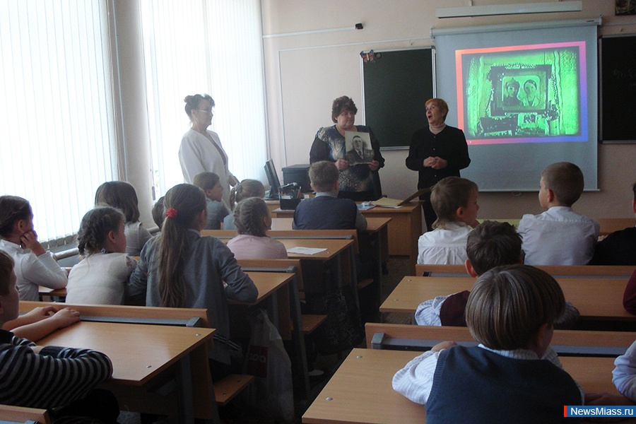    .       -   ,       7