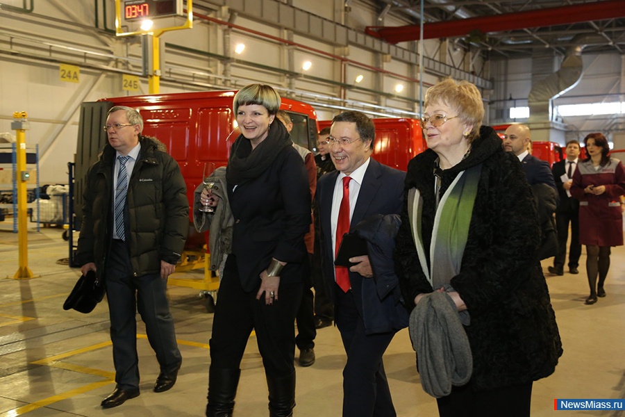 "-"  20-.  "-"             "Limited Edition"