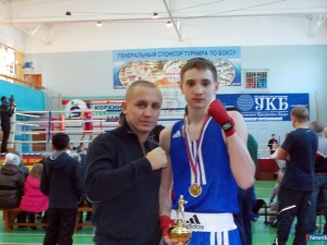 Победитель турнира Ерхов Иван и заслуженный мастер спорта Эдуард Абзалимов Победитель турнира Ерхов Иван и заслуженный мастер спорта Эдуард Абзалимов