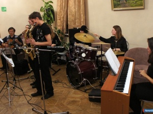 "�������� ��������" ����� ��������