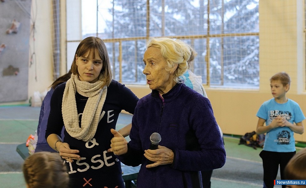     .    " "     ,     -  