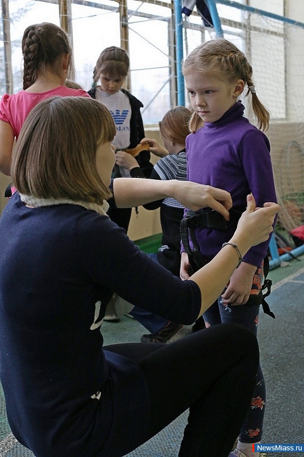     .    " "     ,     -  